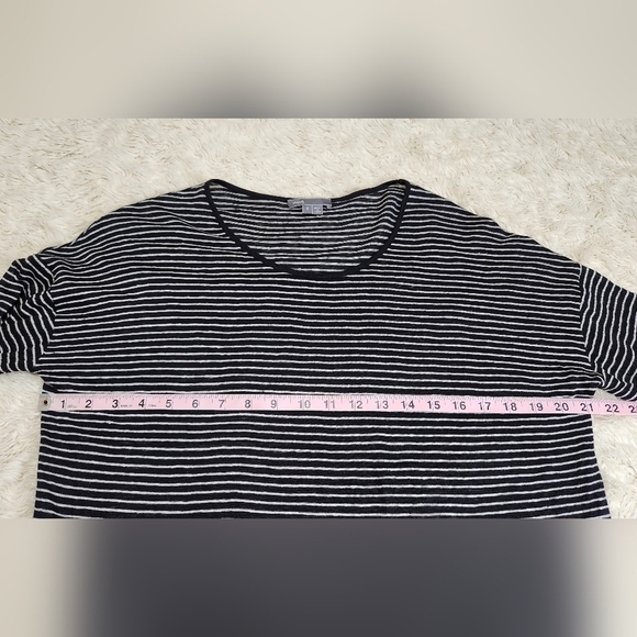VINCE Linen Black & White Striped Long Sleeve Oversized Tee Womens Size Small - Picture 8 of 11